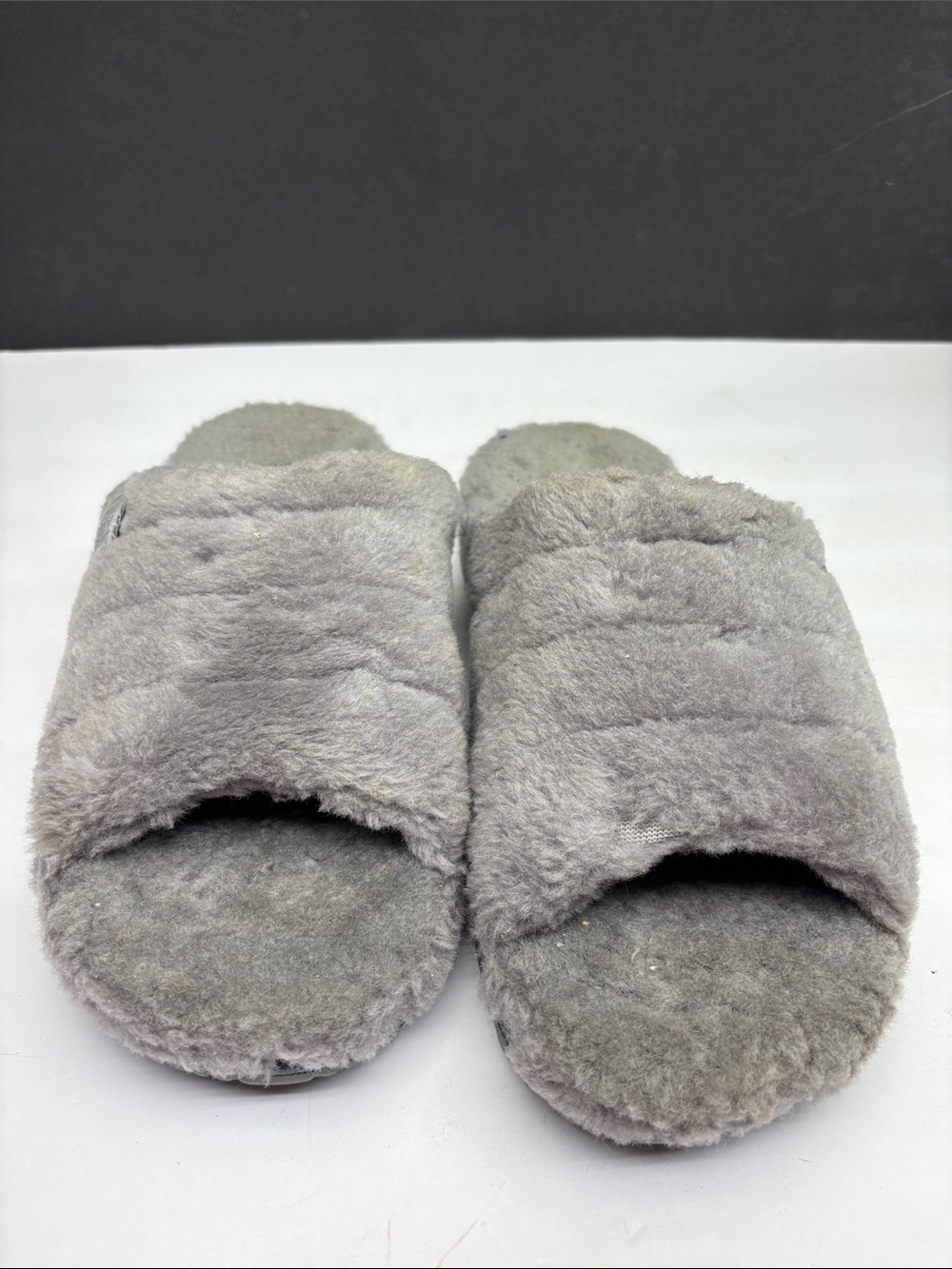 UGG Cozy Women's Gray Faux-Fur Slide Slippers, SZ 11